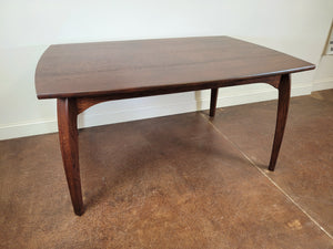 Dining table using quarter sawn white oak wood. Beautiful modern design. Handmade in Virginia, north of Richmond. 