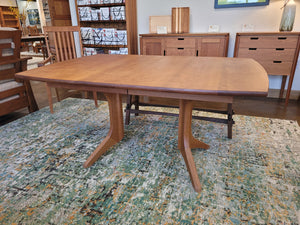 Middleburg Small Extension Dining Table (Culpeper) - Sale Item
