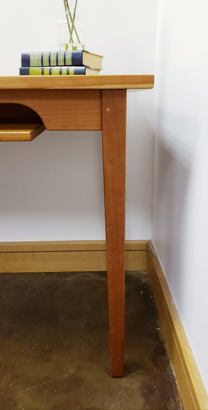 Small Table Desk - Computer Desk w/ tapered legs solid hardwood office furniture near Virginia, Maryland and Washington DC